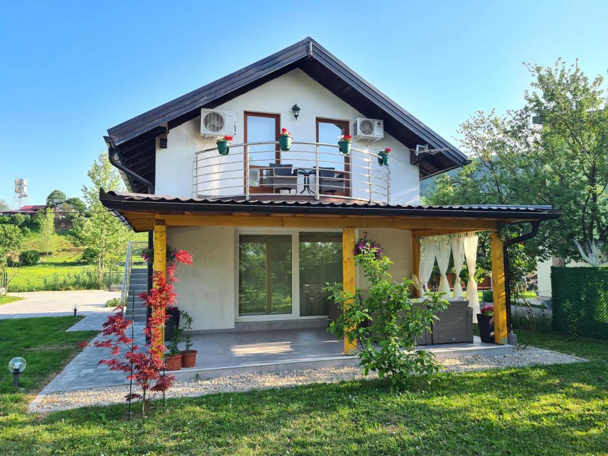 Orhidea Villa Bihać Dış mekan fotoğraf